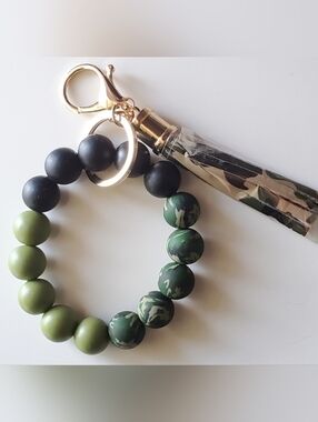 Camouflage Beaded Bracelet